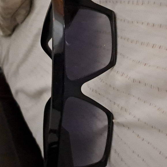 Oversized Celine Flap top acetate sunglasses - Picture 2 of 3